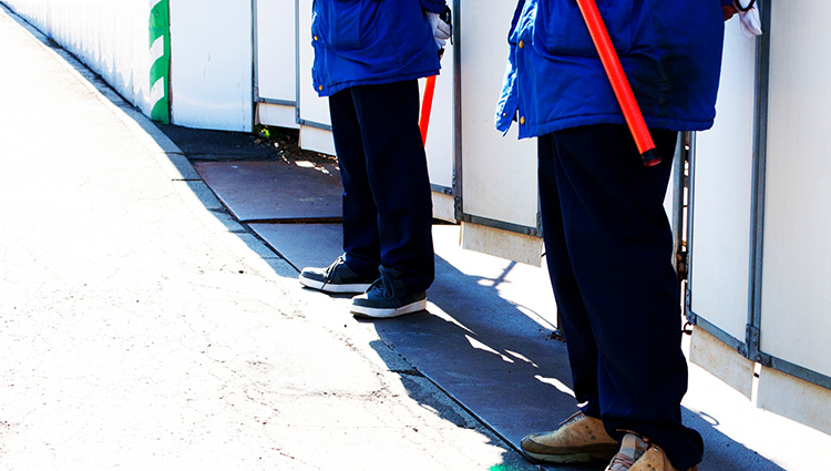 長時間の勤務も安心!警備員向け・疲れにくい安全靴のポイント